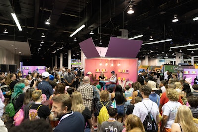 When the timer reached zero, the box opened to reveal influencers ready to play games, hand out giveaways, and meet fans.