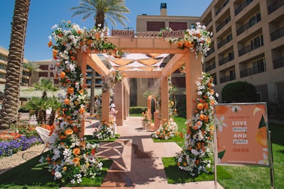 Vegan haircare brand Love Beauty and Planet brought a series of deluxe “misting tents” and earth-friendly festival essentials to select luxury hotels throughout weekend one. Brought to life by creative agency MKG in partnership with Edelman, the colorful pop-ups featured florals from Figs & Flowers that matched the corresponding scents.