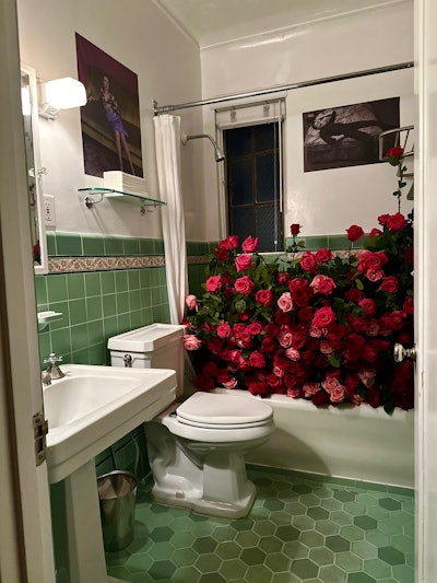 The event took over every area of the penthouse, with clever touches like flowers in the bathtub. Joseph Free handled the evening’s florals.