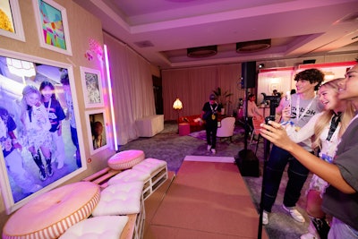 Inside, creators were invited to film and shoot content using Meta’s new AI-powered tools, like customized sticker creation and a backdrop feature that allows creators to seamlessly edit their backgrounds to look like they’re posting from anywhere.