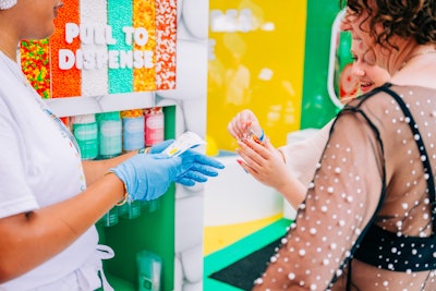 They could also make custom Tic Tac packages at a bar that allowed festivalgoers to dispense their own mints and snap photos in colorful areas inspired by the brand’s flavors.